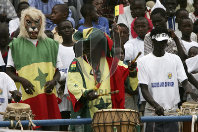 Senegal v Zambia fans 3.jpg