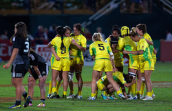 Australia celebrate their win Dubai WSWS 2013